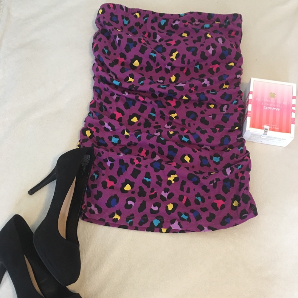 dress size L (junior)